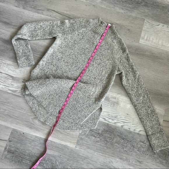 Max Studio button back turtleneck sweater - Picture 7 of 9